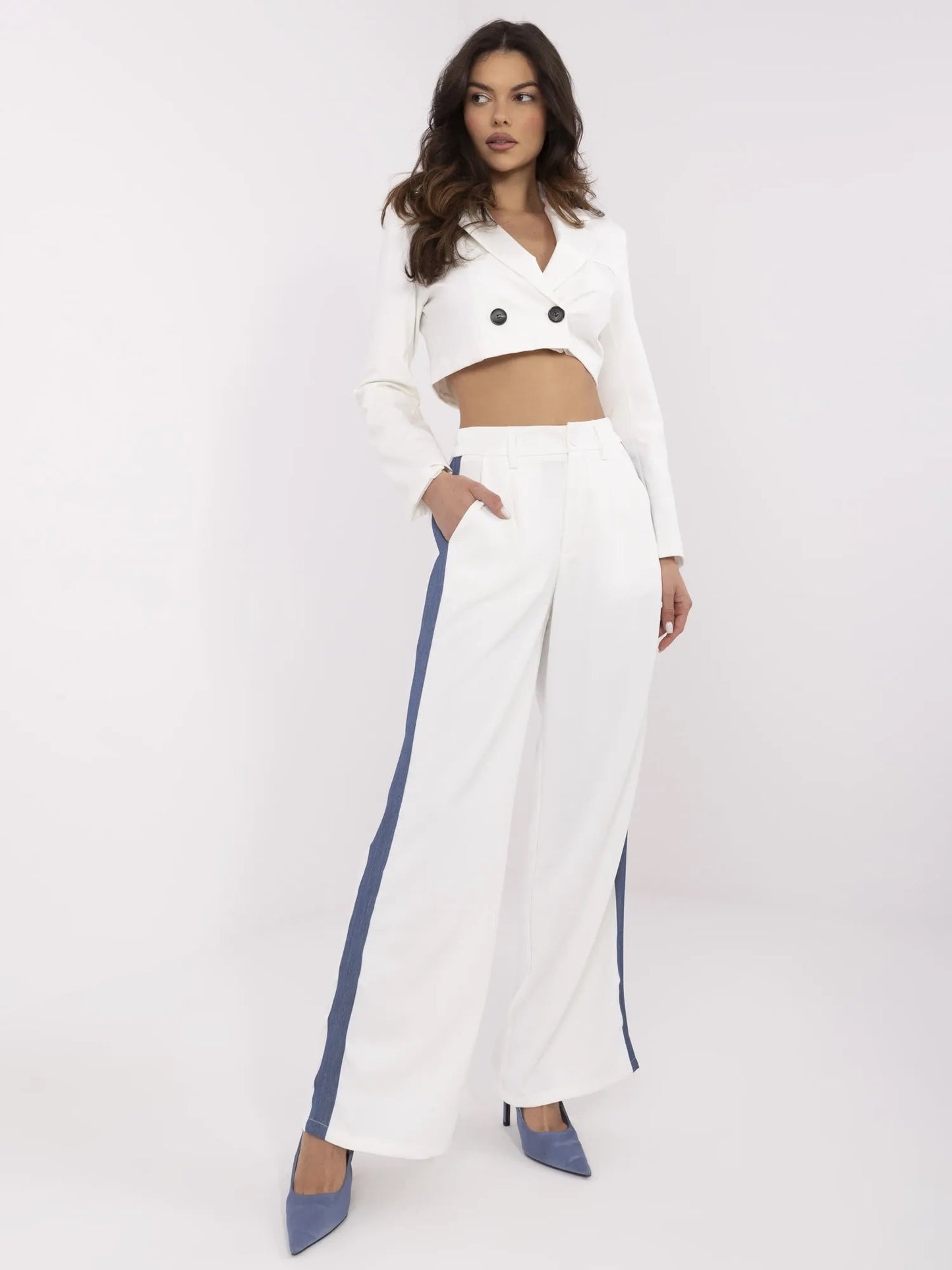 BLUE pants