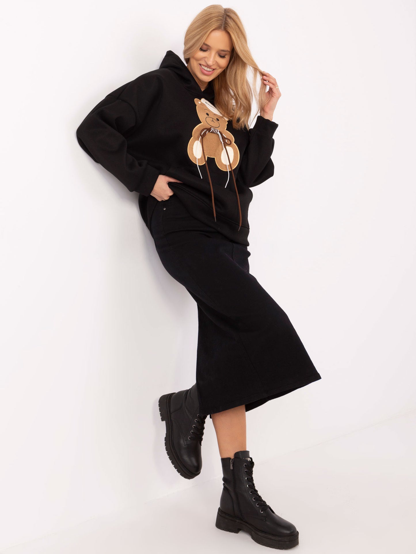 TEDDY BEAR BLACK sweater