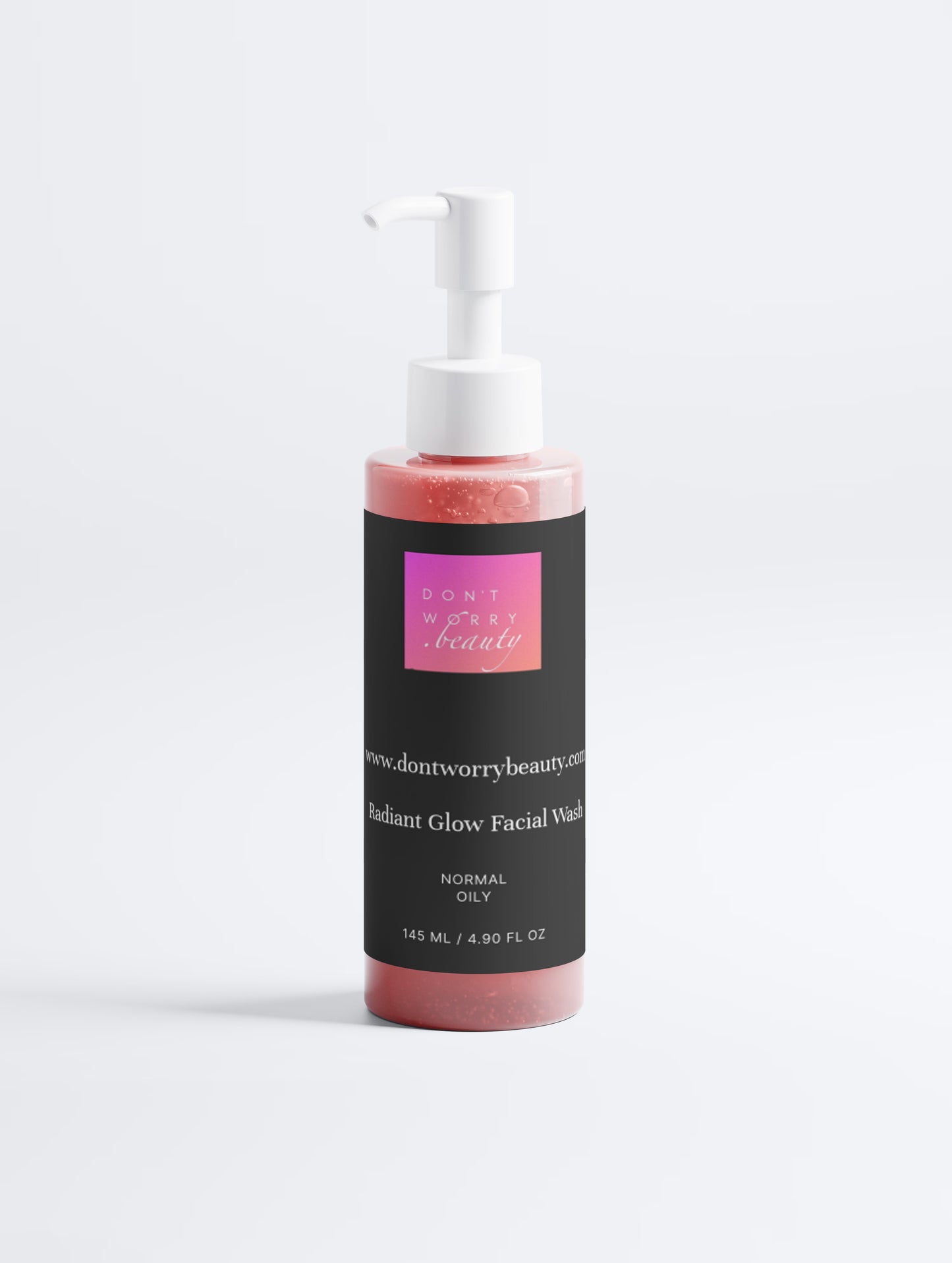 Don't Worry Beauty – Švytėjimo suteikiantis veido prausiklis su juodaisiais serbentais, 145 ml