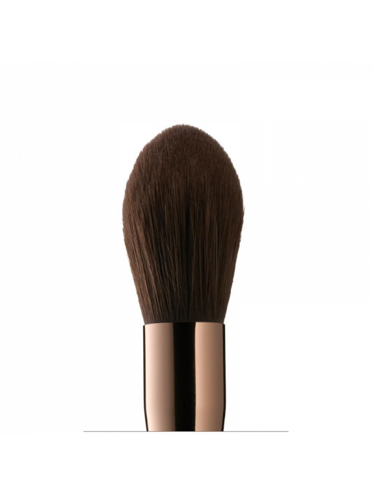 DELILAH BLUSHER/HIGHLIGHTER BRUSH skaistalų ir švytėjimo suteikiančios priemonės šepetėlis