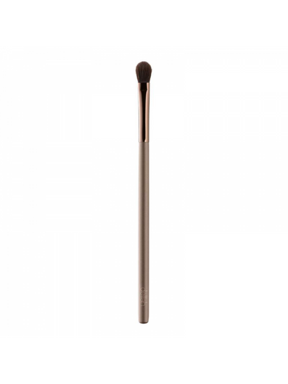 DELILAH EYESHADOW BRUSH akių šešėlių šepetėlis